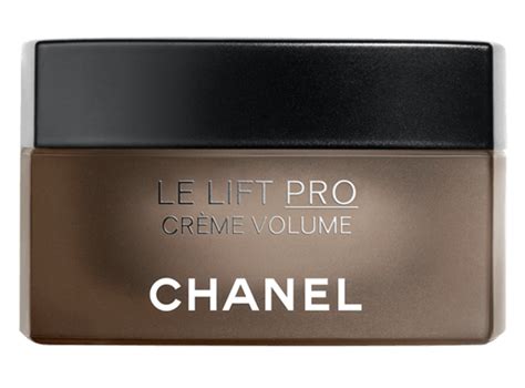 chanel le lift vs le lift pro|chanel's le lift eye set reviews.